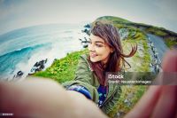 girl taking selfie